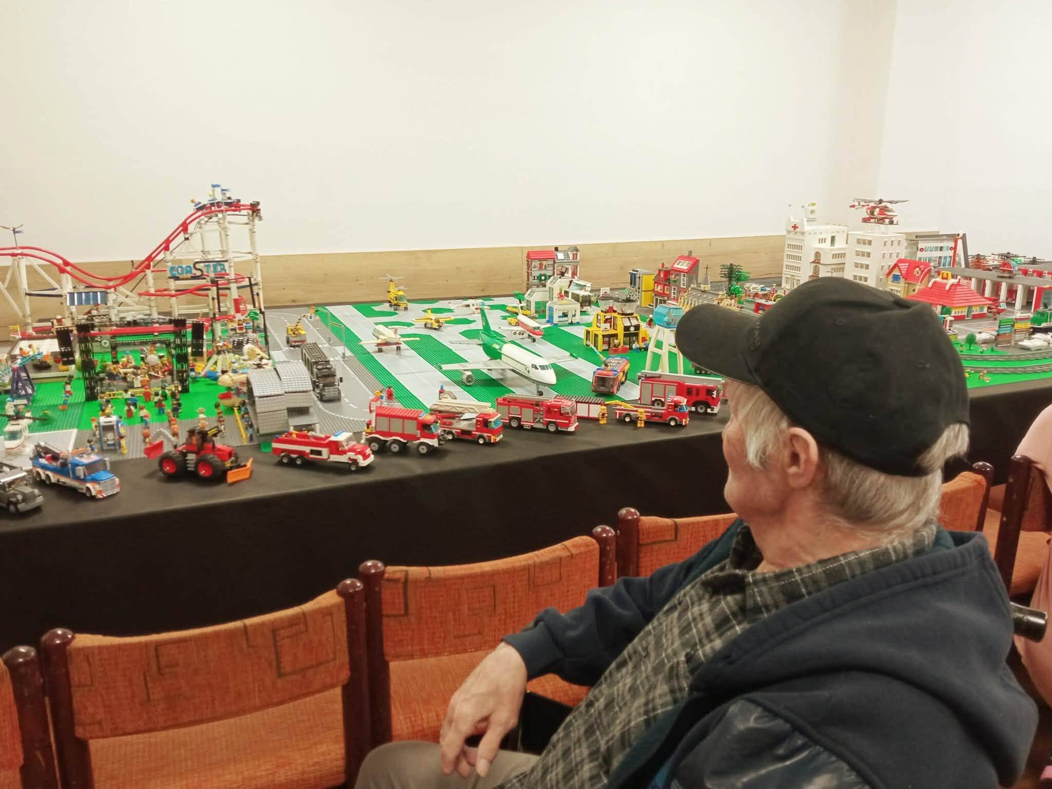 Lego 2